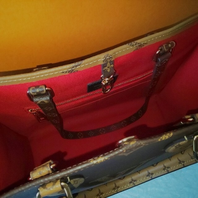 LOUIS VUITTON - 【確実正規品】ルイヴィトン ◉ オンザゴー MM LOUIS VUITTON - 【確実正規品】ルイヴィトン ◉ オンザゴー MM