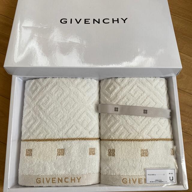 GIVENCHY(ジバンシィ)のGIVENCHY  ジバンシー　ハンドタオル　ゲストタオル　2枚　新品！ インテリア/住まい/日用品の日用品/生活雑貨/旅行(タオル/バス用品)の商品写真