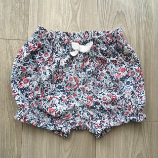 ベビーギャップ(babyGAP)の花柄 ショートパンツ かぼちゃパンツ80(パンツ)