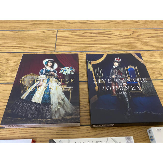 水樹奈々 ライブDVD QUEEN KING FORMURA GRACE RED 1