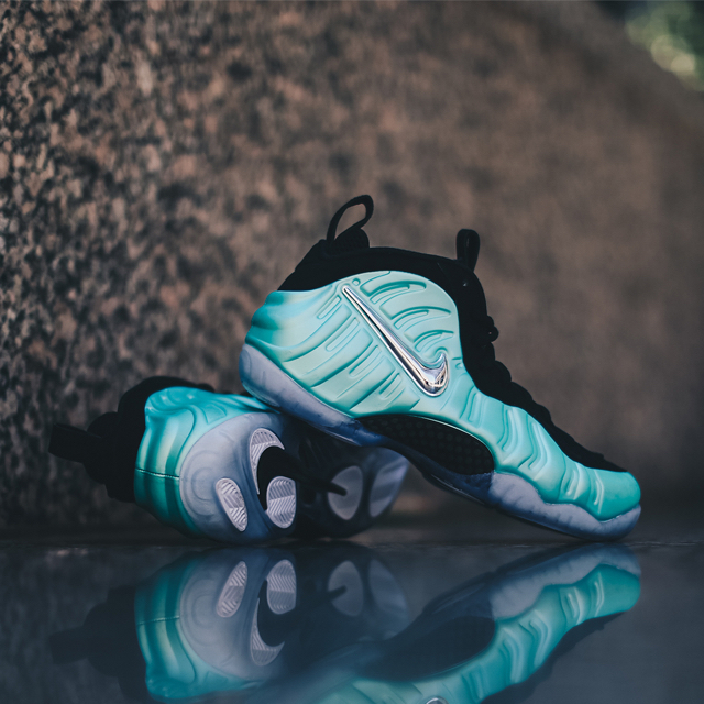 NIKE AIR FOAM POSITE PRO