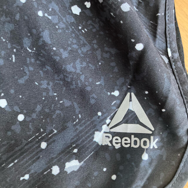 Reebok(リーボック)のReeboc リーボック　ランニングパンツ スポーツ/アウトドアのランニング(ウェア)の商品写真