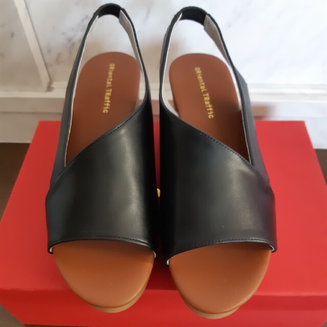 ORiental TRaffic(オリエンタルトラフィック)のORiental TRaffic アシンメトリーカットサンダル レディースの靴/シューズ(サンダル)の商品写真