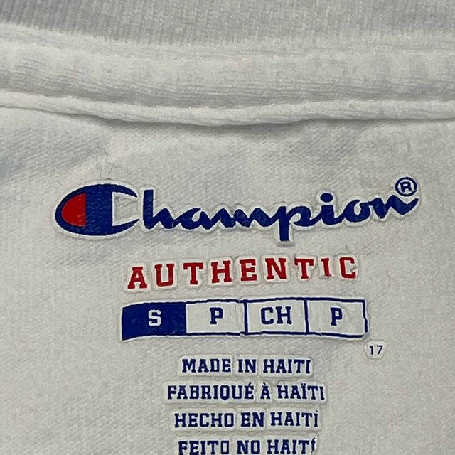 Champion(チャンピオン)のChampion 白Tシャツ Sサイズ　(2/3) メンズのトップス(Tシャツ/カットソー(半袖/袖なし))の商品写真