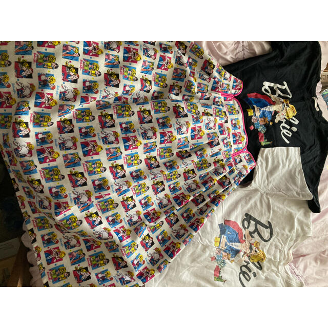 リリーブラウン　バービー コラボTシャツ　ロングスカート