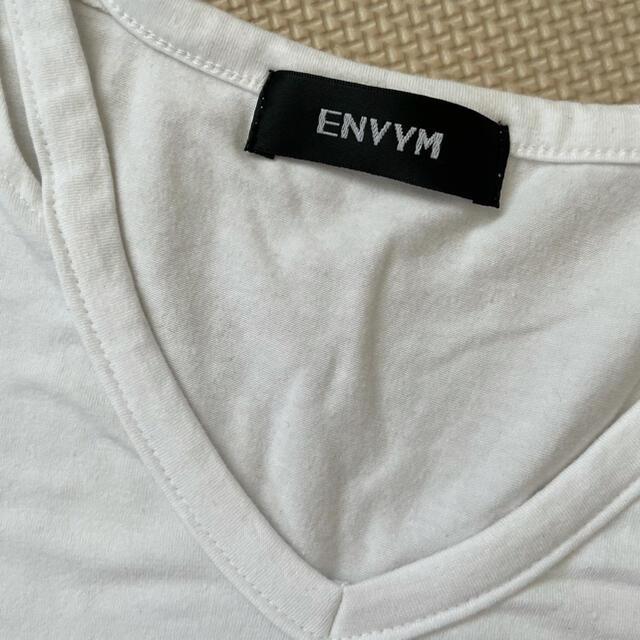 ENVYM(アンビー)の【送料込】ENVYM ダブルカッティングT-SH 最終値下げです レディースのトップス(Tシャツ(半袖/袖なし))の商品写真