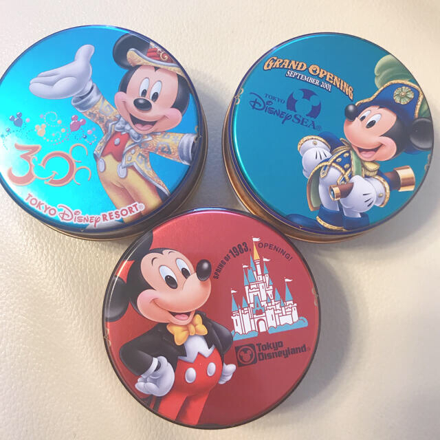 Disney(ディズニー)のミッキー　缶 エンタメ/ホビーのおもちゃ/ぬいぐるみ(キャラクターグッズ)の商品写真