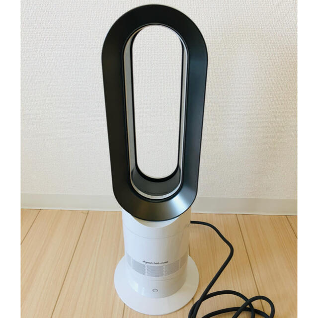 Dyson(ダイソン)のdyson ファンヒーター AM 09 WN スマホ/家電/カメラの冷暖房/空調(ファンヒーター)の商品写真