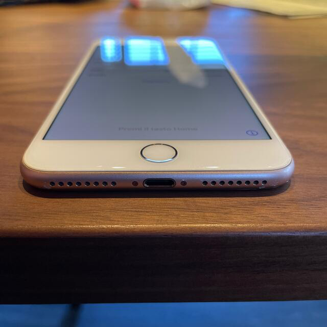 iPhone8 plus gold 64gb simフリー