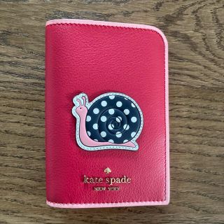 ケイトスペードニューヨーク(kate spade new york)のKate Spade New York パスポートケース(名刺入れ/定期入れ)