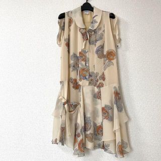 クロエ ひざ丈ワンピース レディース 花柄 の通販 11点 Chloeのレディースを買うならラクマ クロエ ひざ丈ワンピース レディース 花柄 の通販 11点 Chloeのレディースを買うならラクマ