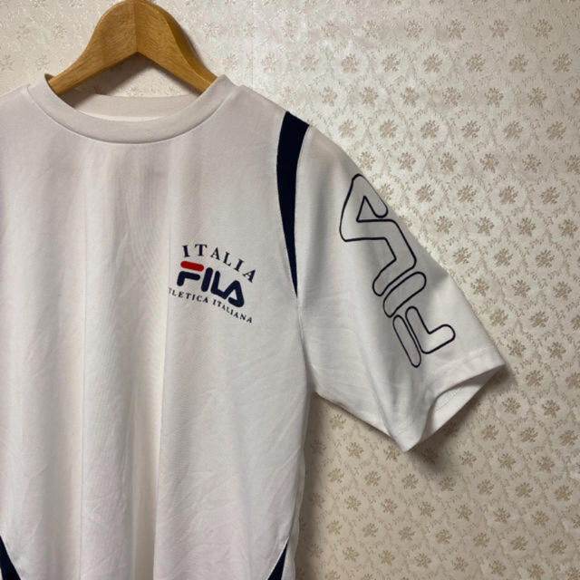 FILA(フィラ)の⭕️ドライ素材⭕️フィラ/FILA⭕️半袖Tシャツ/トレーニングウェア⭕️白 メンズのトップス(Tシャツ/カットソー(半袖/袖なし))の商品写真