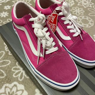 ヴァンズ(VANS)のvans ピンク　23.5cm 新品　可愛い(スニーカー)