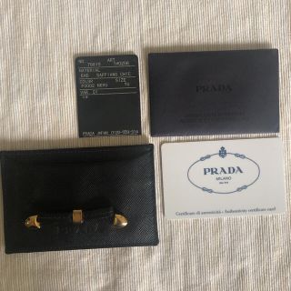 プラダ(PRADA)のPRADA サフィアーノ　リボン　カードケース(名刺入れ/定期入れ)