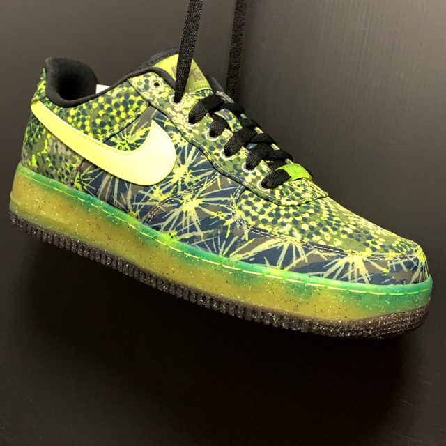 NIKE AIR FORCE 1 LOW UNLOCKED