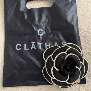 クレイサス(CLATHAS)のクレイサス🌹カメリアコサージュ(ブローチ/コサージュ)