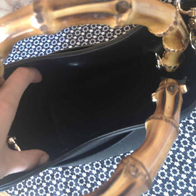 SNIDEL(スナイデル)のスナイデル バンブーハンドルショルダーバッグ 黒 レディースのバッグ(ショルダーバッグ)の商品写真