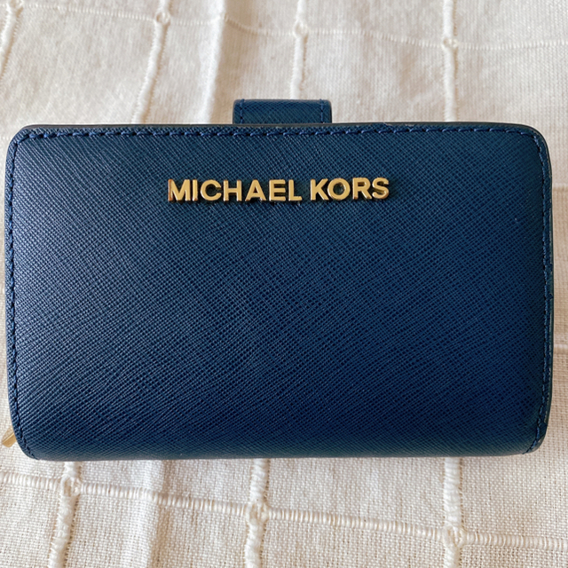 Michael Kors(マイケルコース)の美品☆マイケルコース　二つ折り財布 レディースのファッション小物(財布)の商品写真