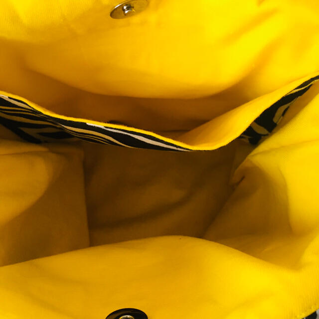 ゼブラ柄ミニバッグ ハンドメイドのファッション小物(バッグ)の商品写真