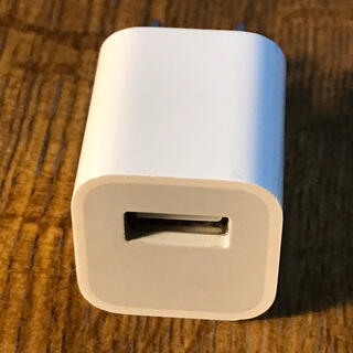 アップル(Apple)のUSB-ACアダプター 充電等 アップル純正 新品(PC周辺機器)