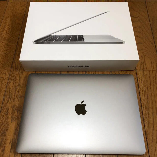 半額SALE★ Apple ほぼ新品 2019  13inch Pro MacBook - ノートPC