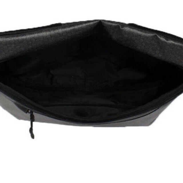 TIGORA(ティゴラ)のティゴラ(TIGORA) ショルダーバッグ 6L 撥水  メンズのバッグ(ショルダーバッグ)の商品写真