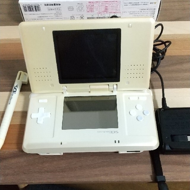 ニンテンドーDS - 最終値引 Nintendo DS 初代 画面綺麗 NTR-001 ニンテンドーDS - 最終値引 Nintendo DS 初代 画面綺麗 NTR-001