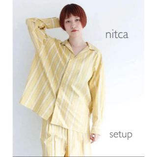 ニトカ(nitca)の美品　ニトカ　シャツ　パンツ　セットアップ　サテンストライプ(シャツ/ブラウス(長袖/七分))