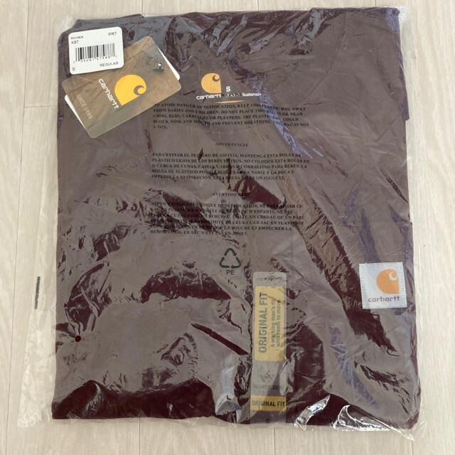 carhartt(カーハート)の【新品未使用】Carhartt Tシャツ バーガンディー／S メンズのトップス(Tシャツ/カットソー(半袖/袖なし))の商品写真