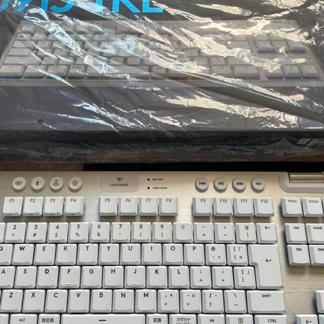 美品ロジクール　g913 TKL タクタイル　ゲーミングキーボード