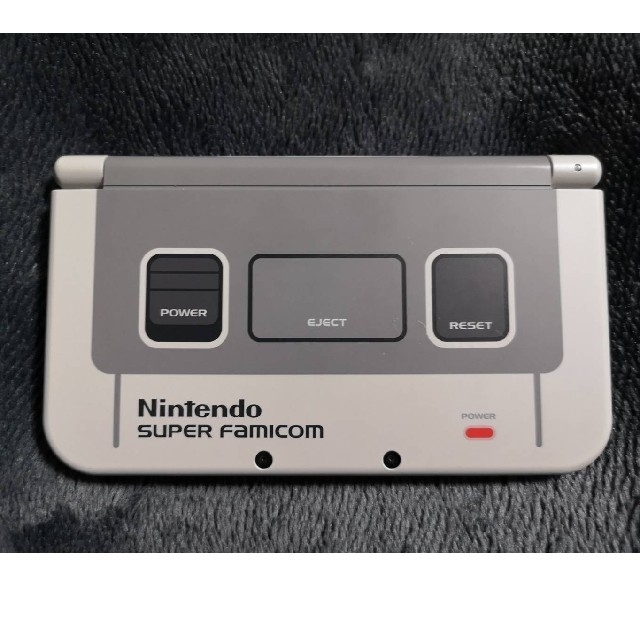 Newニンテンドー3DS LL スーファミモデル