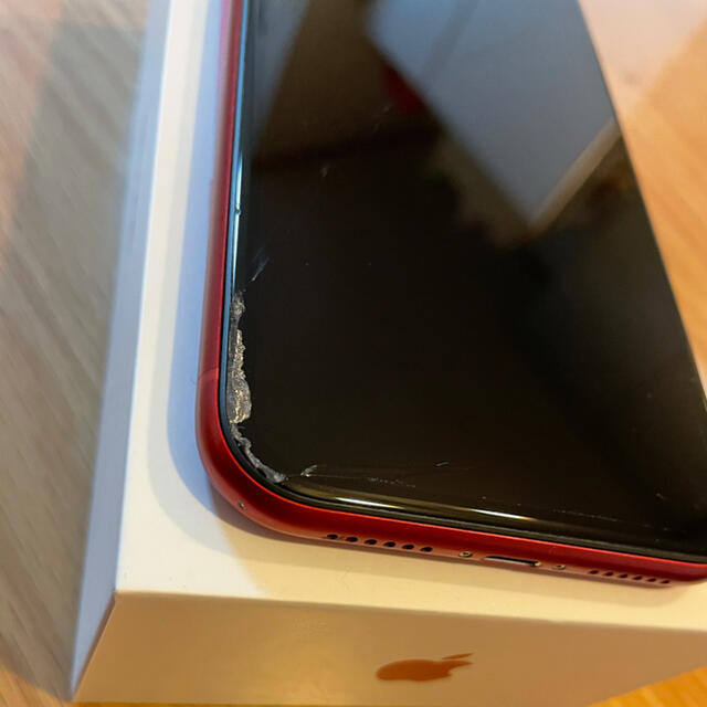 Apple(アップル)のiPhone XR 128GB SIMフリー RED スマホ/家電/カメラのスマートフォン/携帯電話(スマートフォン本体)の商品写真