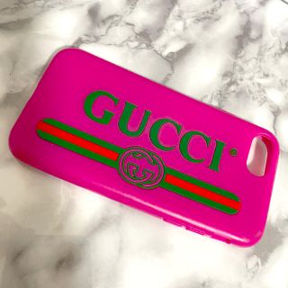 グッチ(Gucci)のGUCCI iPhone7 シリコンiPhoneケース(iPhoneケース)