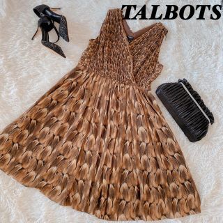 タルボット(TALBOTS)のタルボット　膝丈ワンピース　フレアワンピース　パーティードレス　ボタニカル柄(ひざ丈ワンピース)