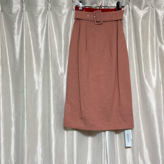 REDYAZEL(レディアゼル)のレディアゼル　ベルト付きタックサイドスカート　S レディースのスカート(ロングスカート)の商品写真