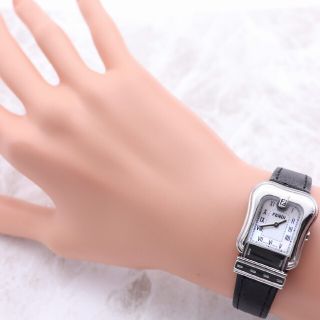 ライトニングボルト 正規品【新品電池】FENDI セレリア/80200M 動作