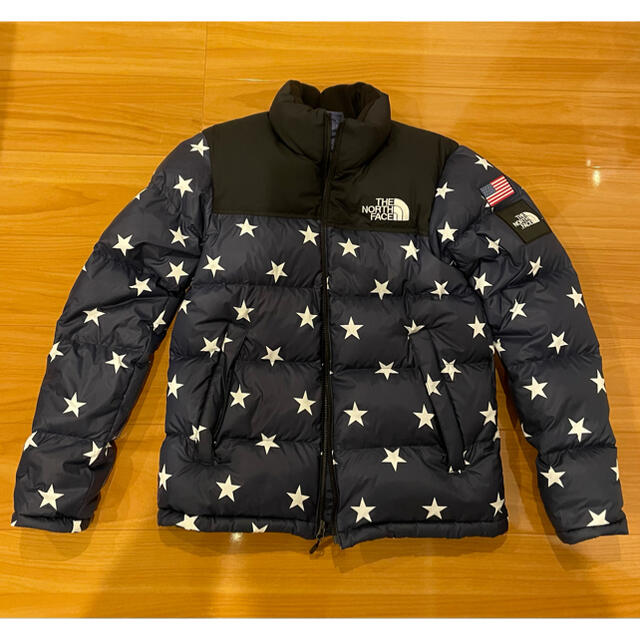 THE NORTH FACE(ザノースフェイス)のノースフェイス　nuptse  international  星柄 メンズのジャケット/アウター(ダウンジャケット)の商品写真