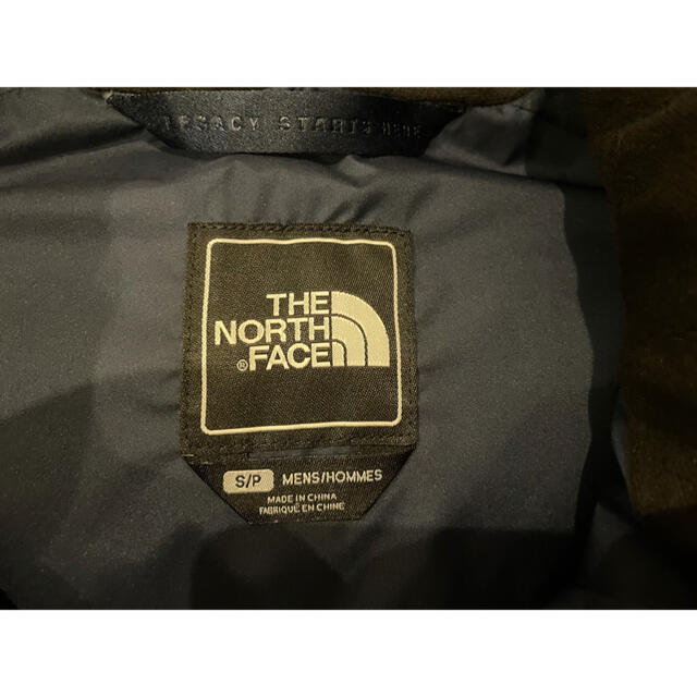 THE NORTH FACE(ザノースフェイス)のノースフェイス　nuptse  international  星柄 メンズのジャケット/アウター(ダウンジャケット)の商品写真