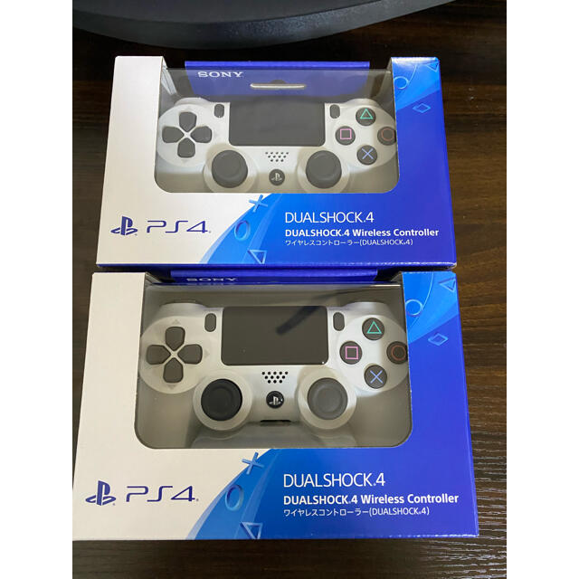 PlayStation4(プレイステーション4)の【新品】PS4 DUALSHOCK4 純正コントローラー グレイシャーホワイト  エンタメ/ホビーのゲームソフト/ゲーム機本体(その他)の商品写真