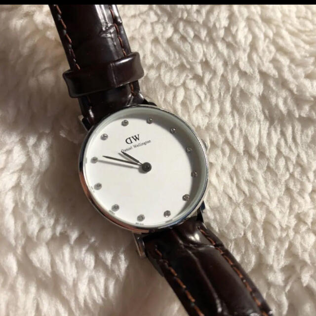 Daniel Wellington(ダニエルウェリントン)のダニエルウェリントン本革腕時計 レディースのファッション小物(腕時計)の商品写真