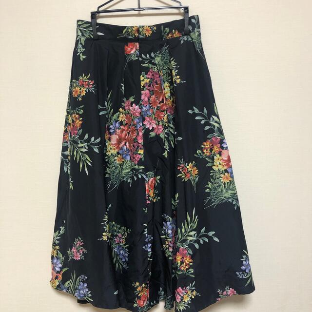 Mystrada(マイストラーダ)のMystrada 花柄スカート36サイズ レディースのスカート(ひざ丈スカート)の商品写真