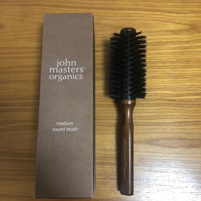 John Masters Organics(ジョンマスターオーガニック)のJohn masters organics ラウンドブラシ コスメ/美容のヘアケア/スタイリング(ヘアブラシ/クシ)の商品写真