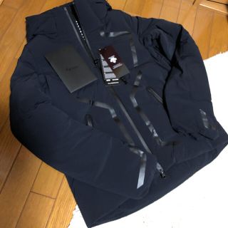 デサント(DESCENTE)の新品　水沢ダウン　オルテライン　ストーム　マウンテニア(ダウンジャケット)