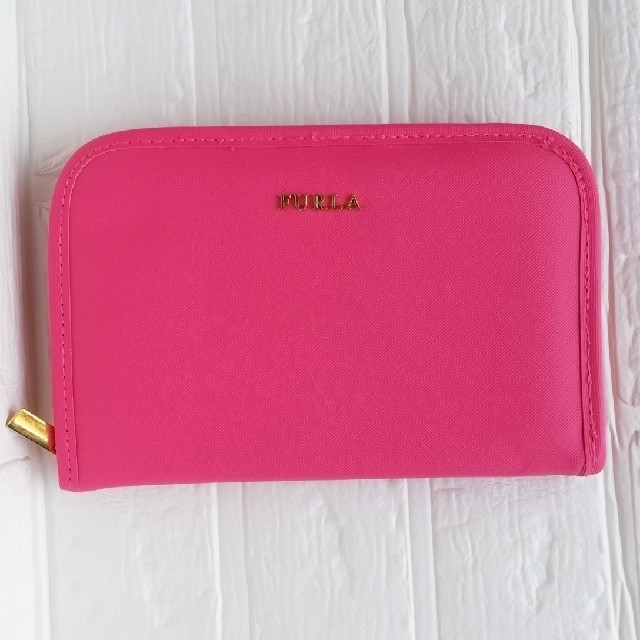 Furla(フルラ)のFURLA　ポーチ レディースのファッション小物(ポーチ)の商品写真