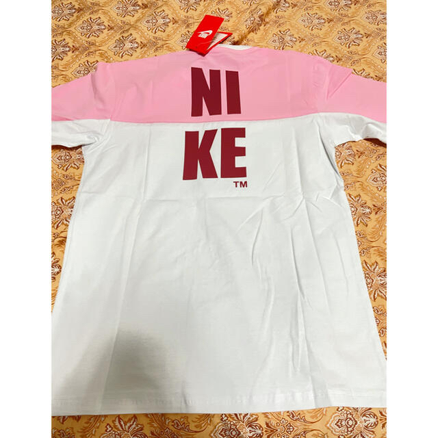 NIKE(ナイキ)のnike tシャツ　ナイキ　ピンクのみ メンズのトップス(Tシャツ/カットソー(半袖/袖なし))の商品写真