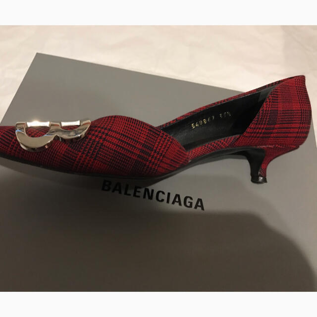 Balenciaga(バレンシアガ)のBALENCIAGA/バレンシアガ BBロゴパンプス レディースの靴/シューズ(ハイヒール/パンプス)の商品写真