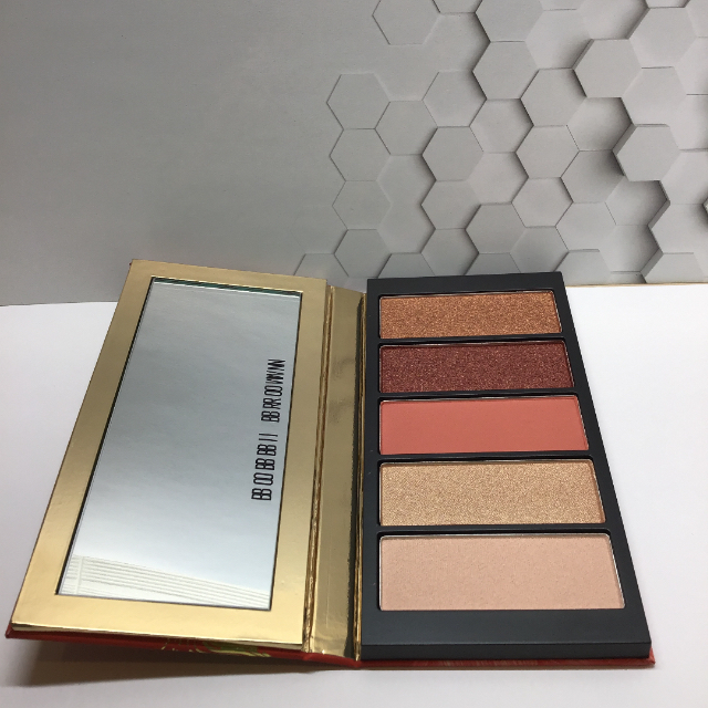 BOBBI BROWN(ボビイブラウン)のBOBBI BROWN　ストローク　オブ　ラック　アイパレット コスメ/美容のベースメイク/化粧品(アイシャドウ)の商品写真