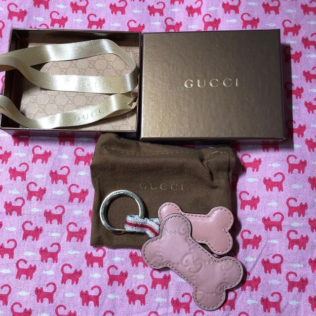 Gucci(グッチ)のグッチ（GUCCI）⭐️キーホルダー⭐️骨型 レディースのファッション小物(キーホルダー)の商品写真