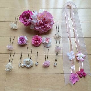 まりもん♡様専用 花かんむり♡ラプンツェル髪飾り まりもん♡様専用 花かんむり♡ラプンツェル髪飾り