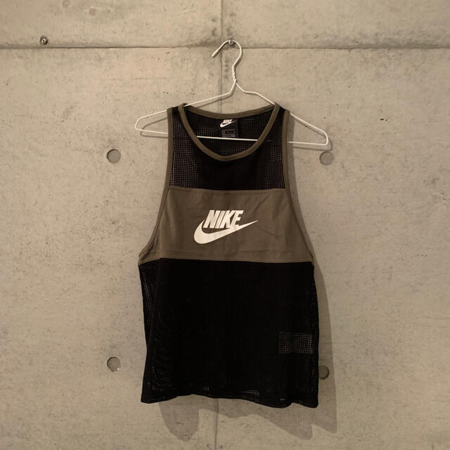 NIKE(ナイキ)の☆★☆様専用　NIKEタンクトップ＊ レディースのトップス(タンクトップ)の商品写真